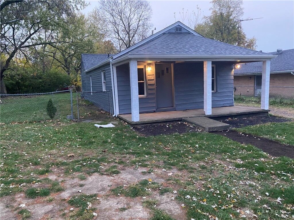 Property Photo:  204 Olive Road  OH 45417 