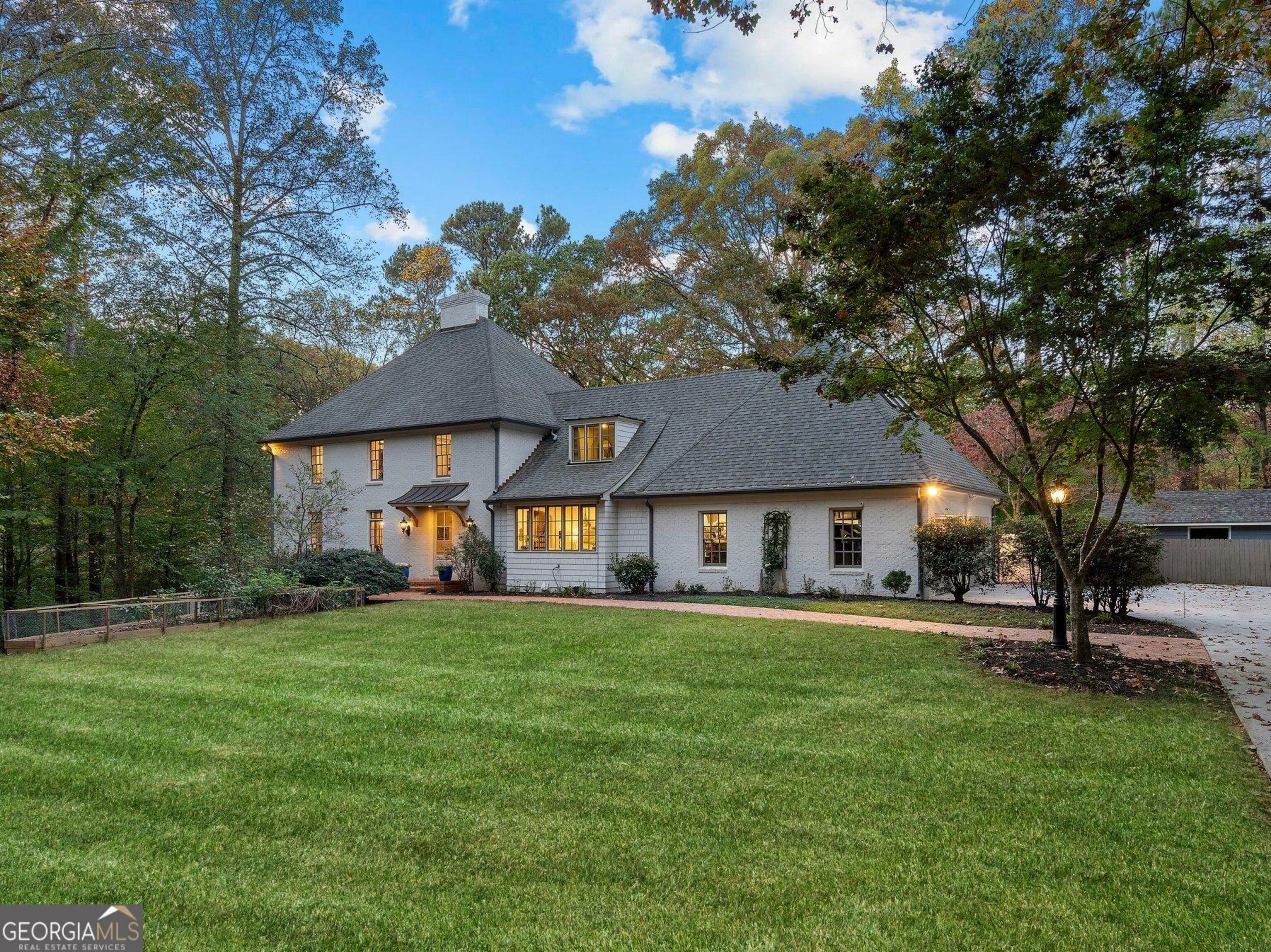 Property Photo:  5735 Winterthur Lane  GA 30328 