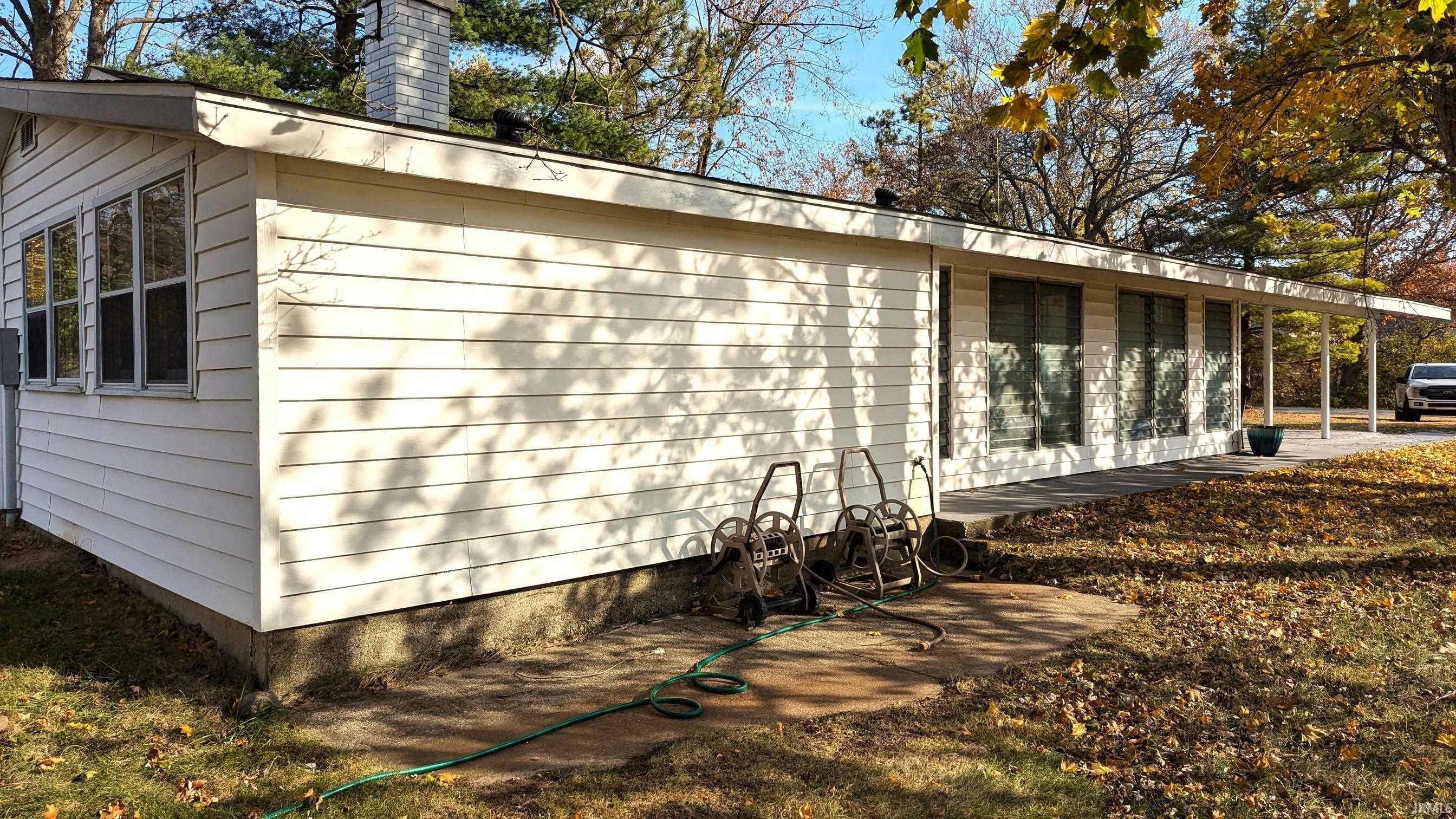 Property Photo:  1911 Kroemer Road  IN 46808-3535 