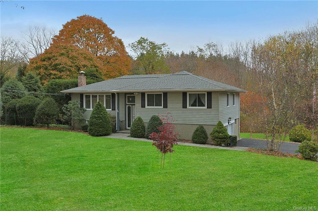 Property Photo:  24 Saxon Drive  NY 10595 