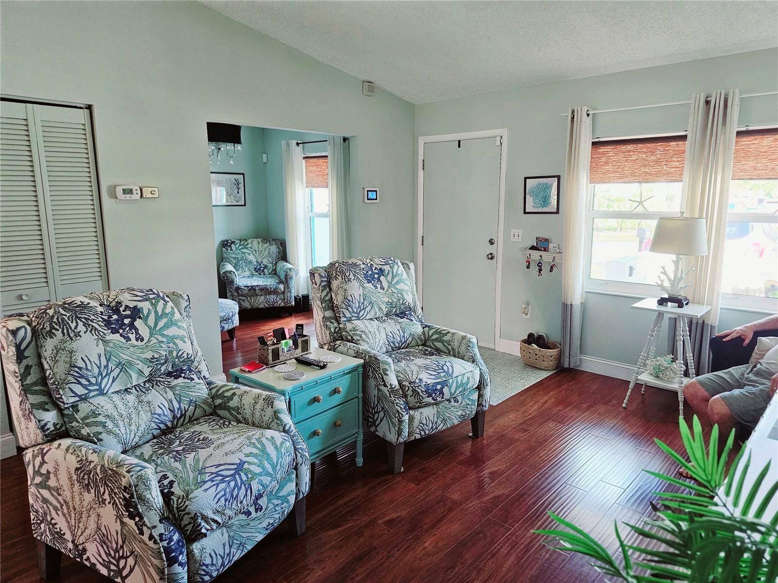 Property Photo:  3906 40th Street W  FL 34205 