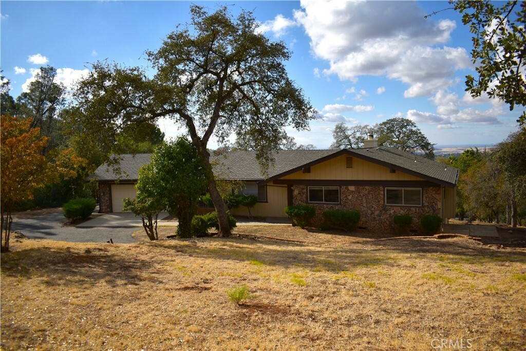 Property Photo:  39 Oakcrest Drive  CA 95966 