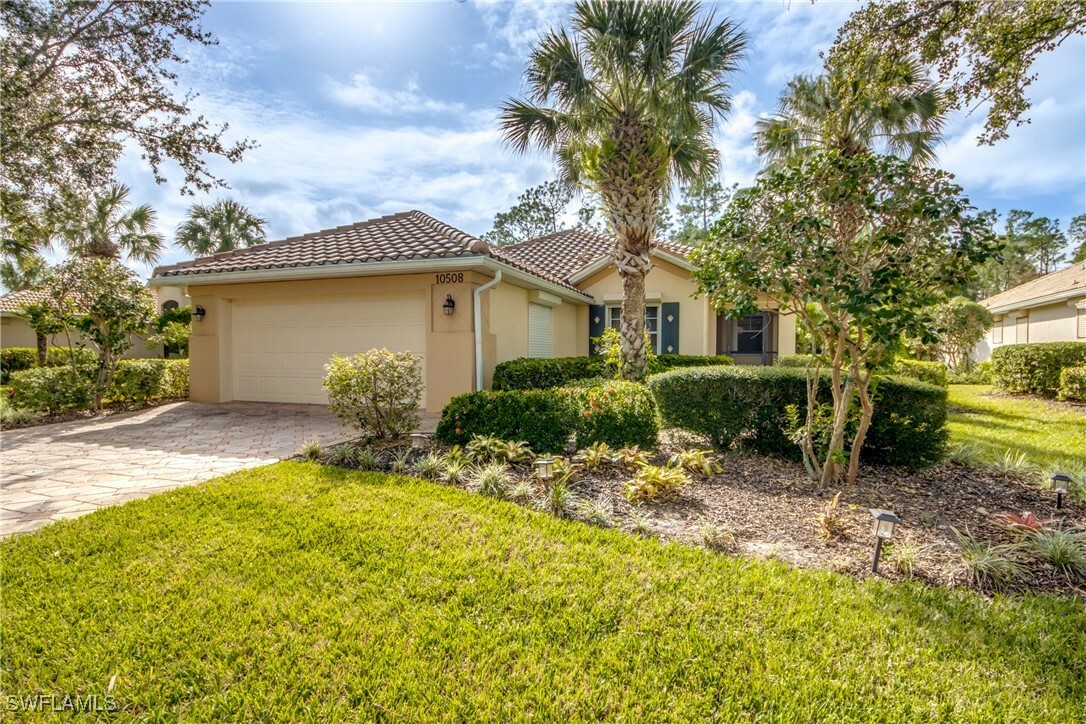 Property Photo:  10508 Bella Vista Drive  FL 33913 