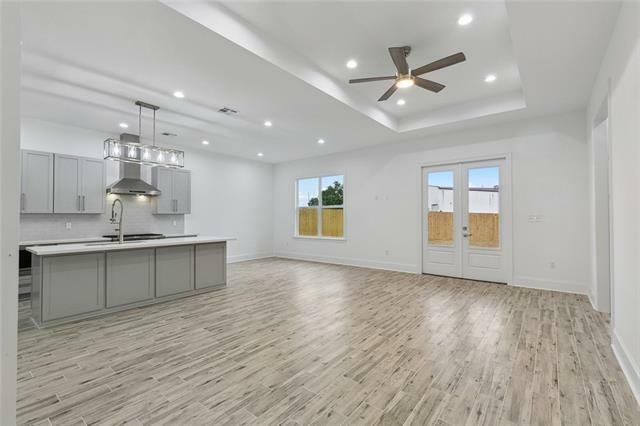 Property Photo:  179 Sugarpine Drive  LA 70056 