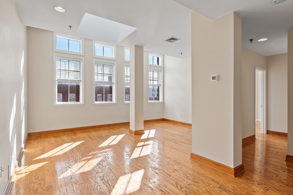 Property Photo:  57 Washington Street 4A  MA 01832 