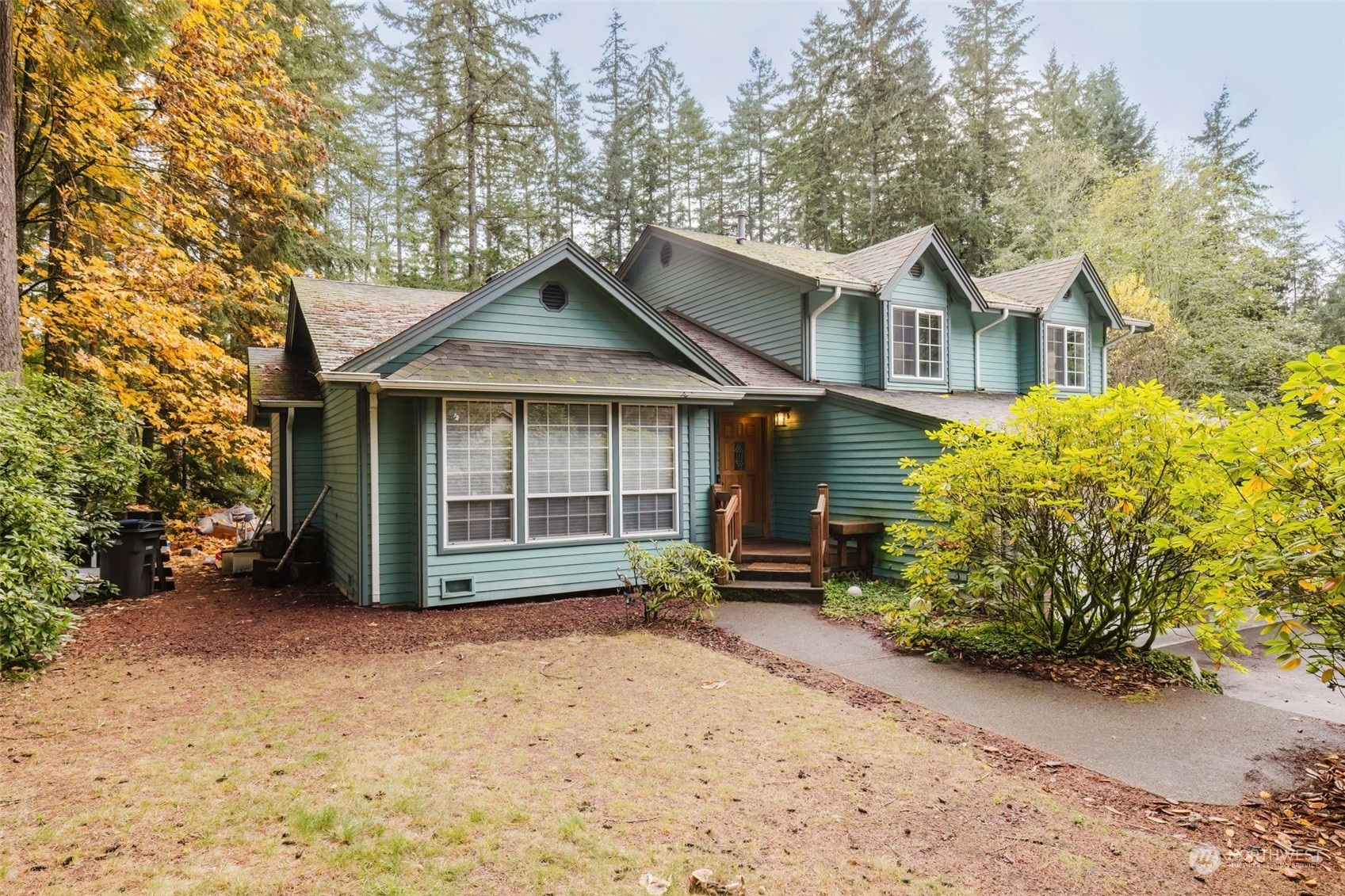 Property Photo:  6000 SE Kelsey Court  WA 98367 