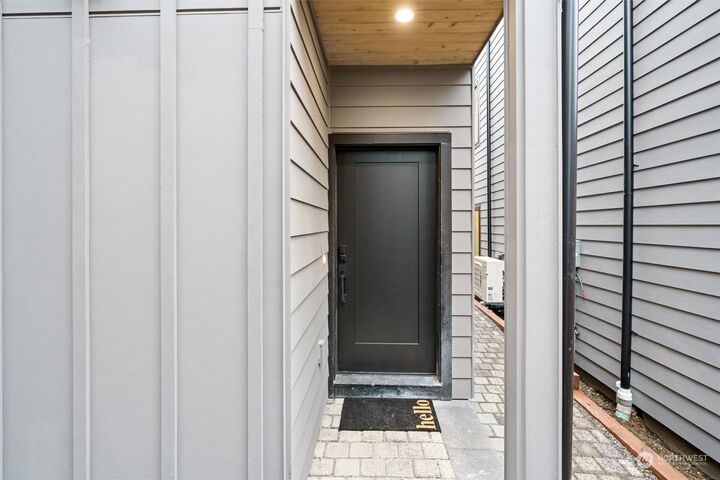 Property Photo: 1257 NE 100th Street WA 98125