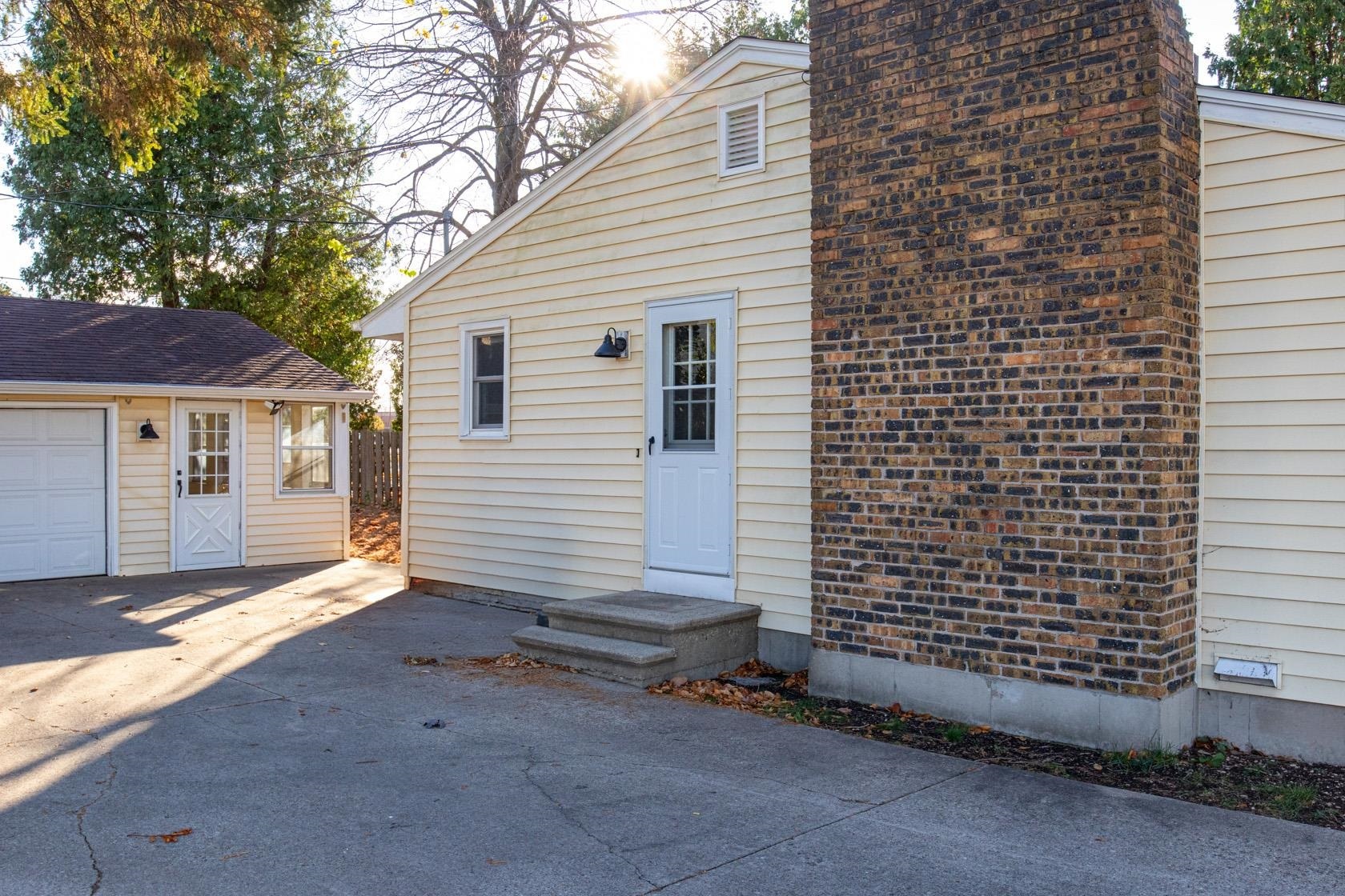 Property Photo:  1534 Ames Street  WI 54956 