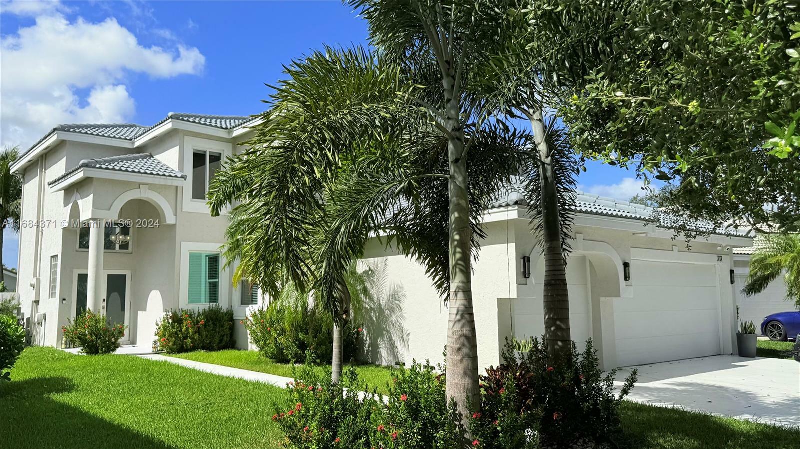 Property Photo:  212 SW 179th Ave  FL 33029 