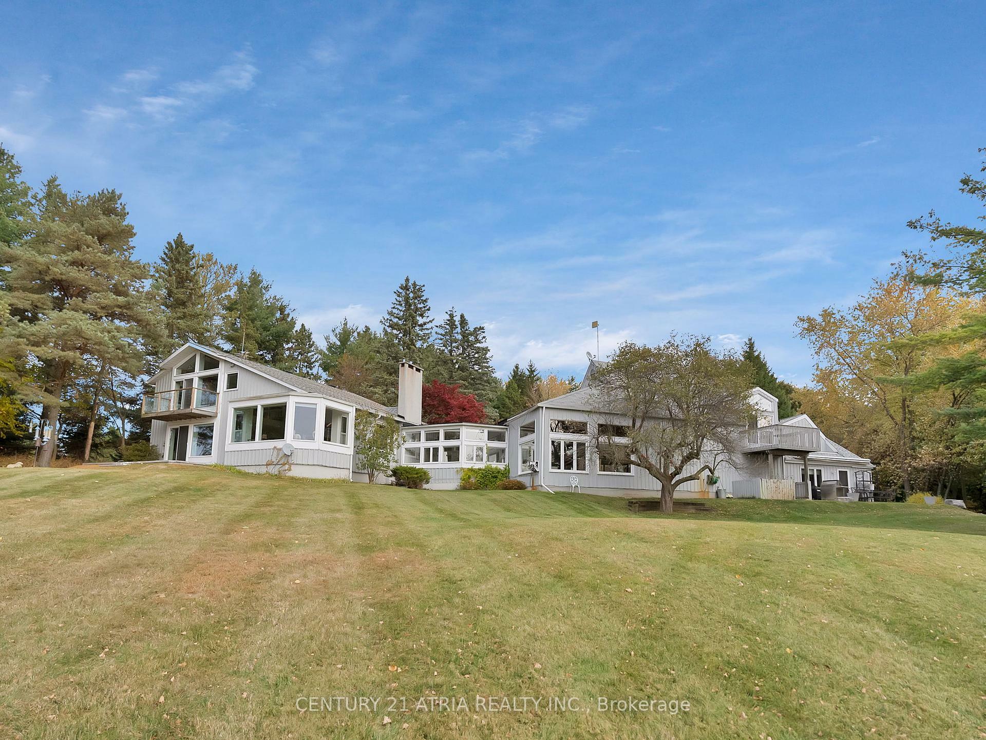 Property Photo: 14210 7th Concession Road ON L7B 1K4