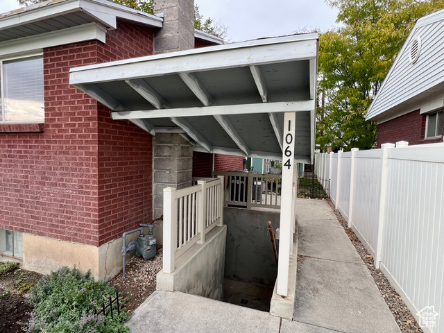 Property Photo: 1066 W 450 N UT 84601