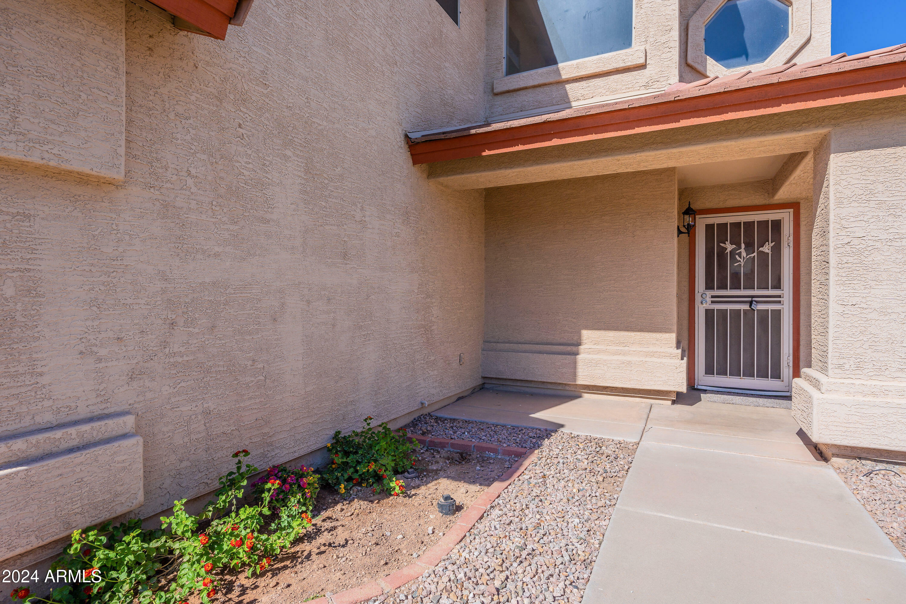 Property Photo:  2222 E Arabian Drive  AZ 85296 