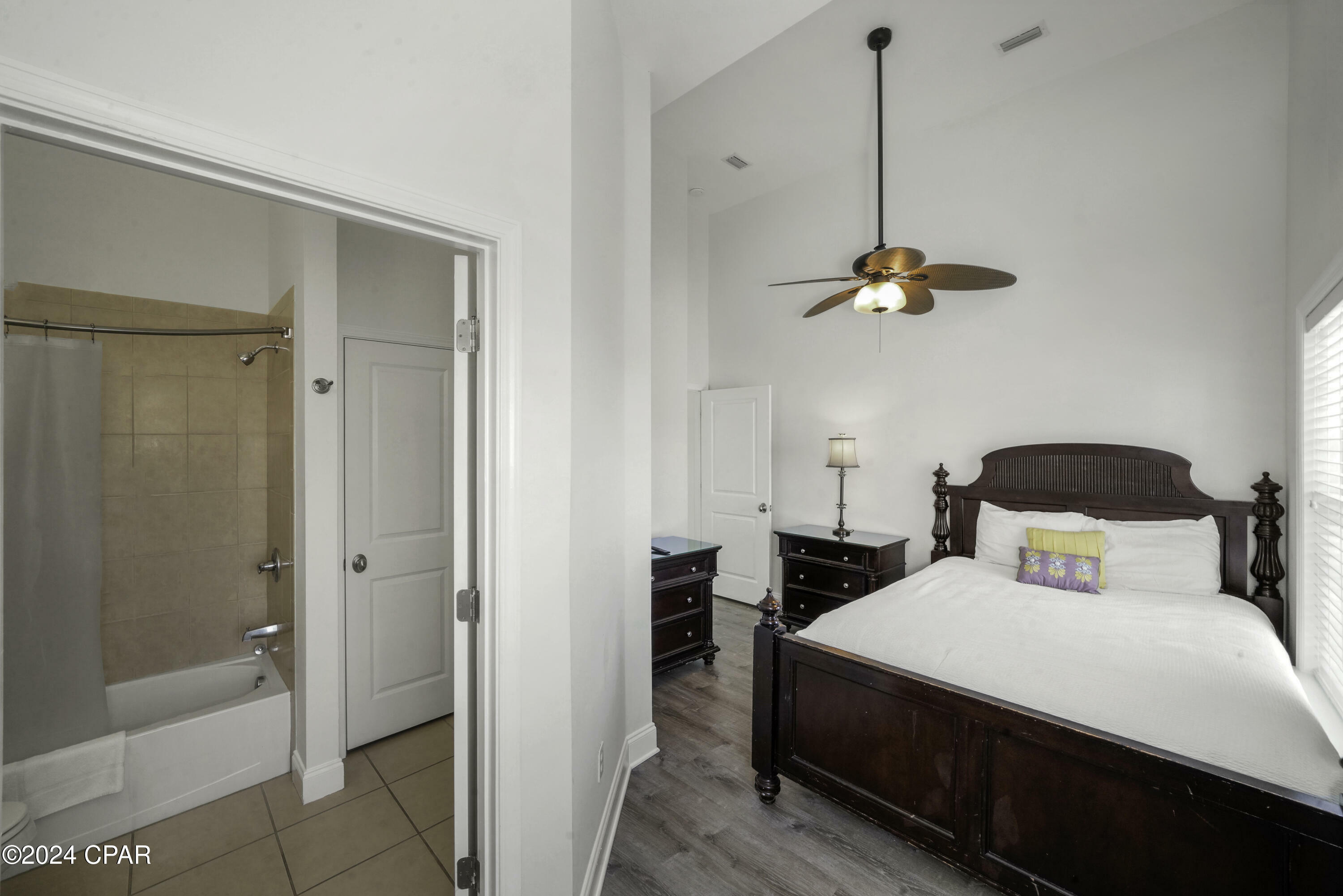 Property Photo:  240 Haven Road  FL 32456 