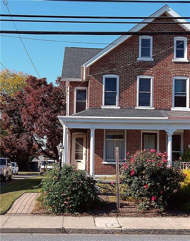 Property Photo:  1127 Pennsylvania Avenue  PA 18049 