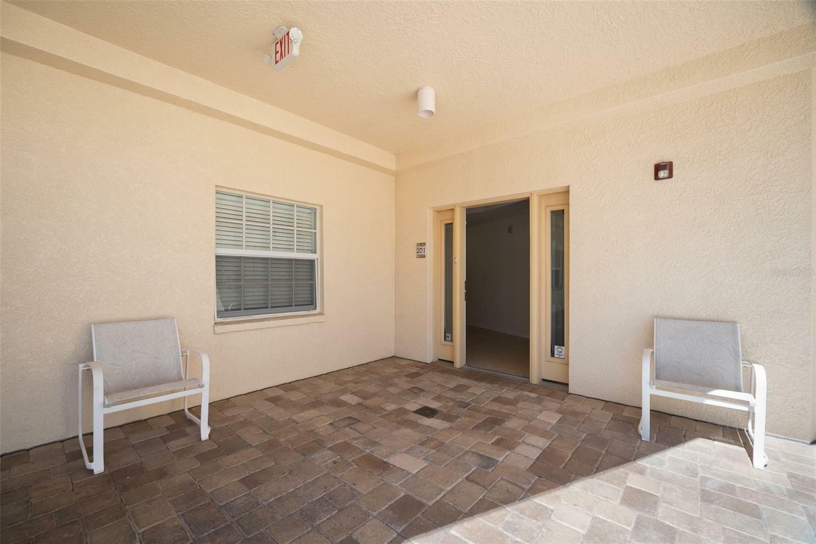 Property Photo:  1188 N Tamiami Trail 201  FL 34236 