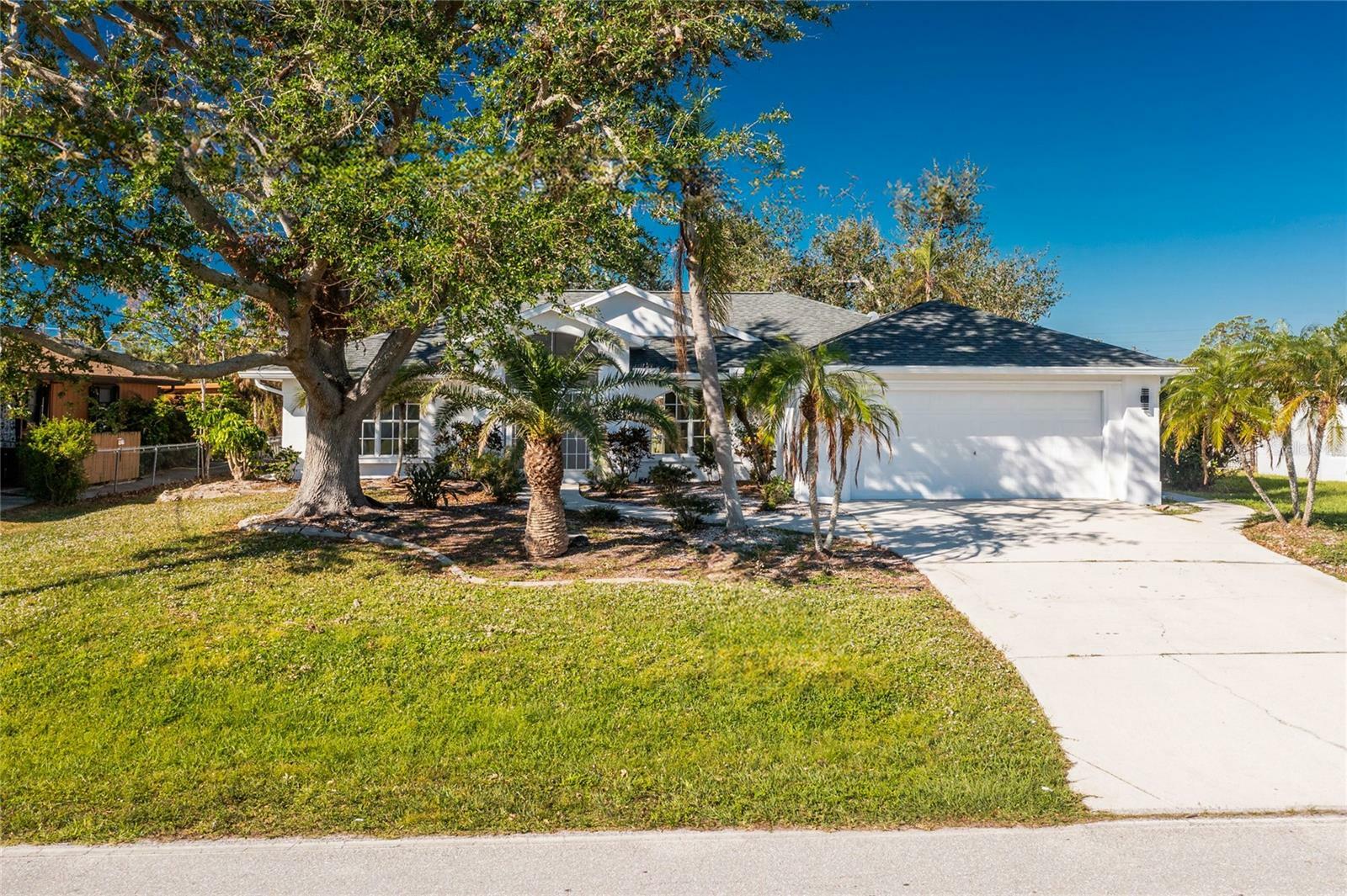 Property Photo:  217 Rotonda Circle  FL 33947 