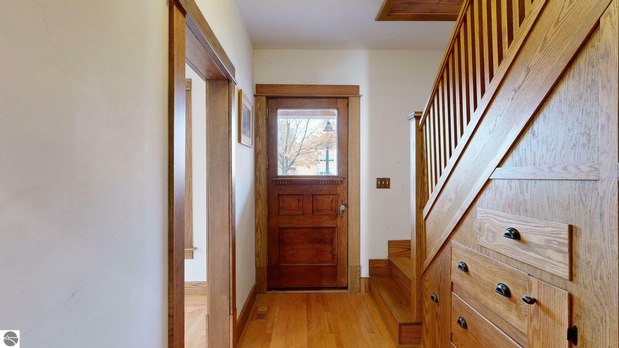 Property Photo:  405 S Main Street  MI 48858 