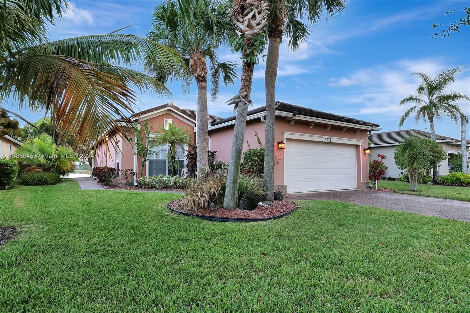 Property Photo:  9922 SW Glenbrook Dr  FL 34987 