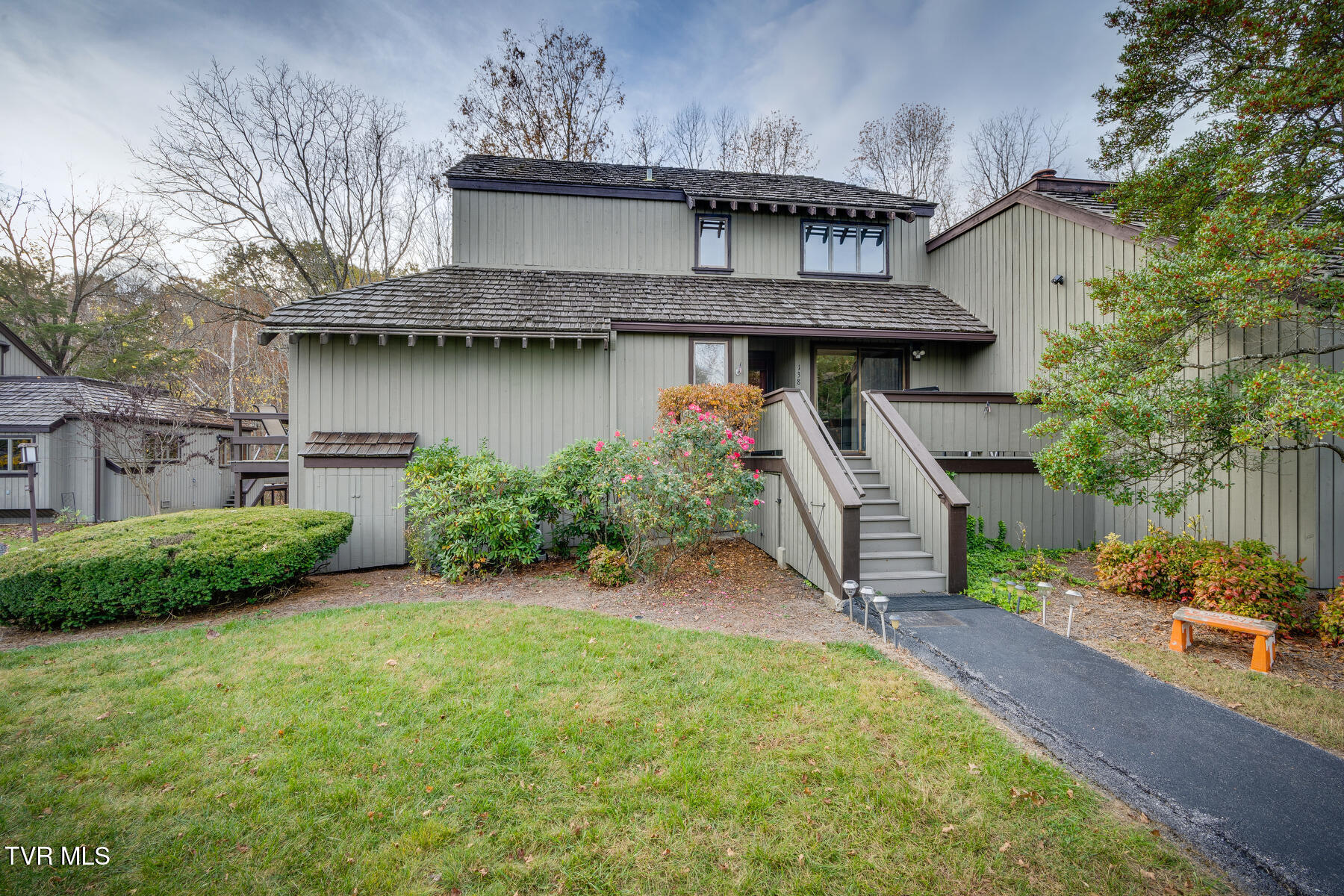 Property Photo: 138 Columbine Road TN 37660