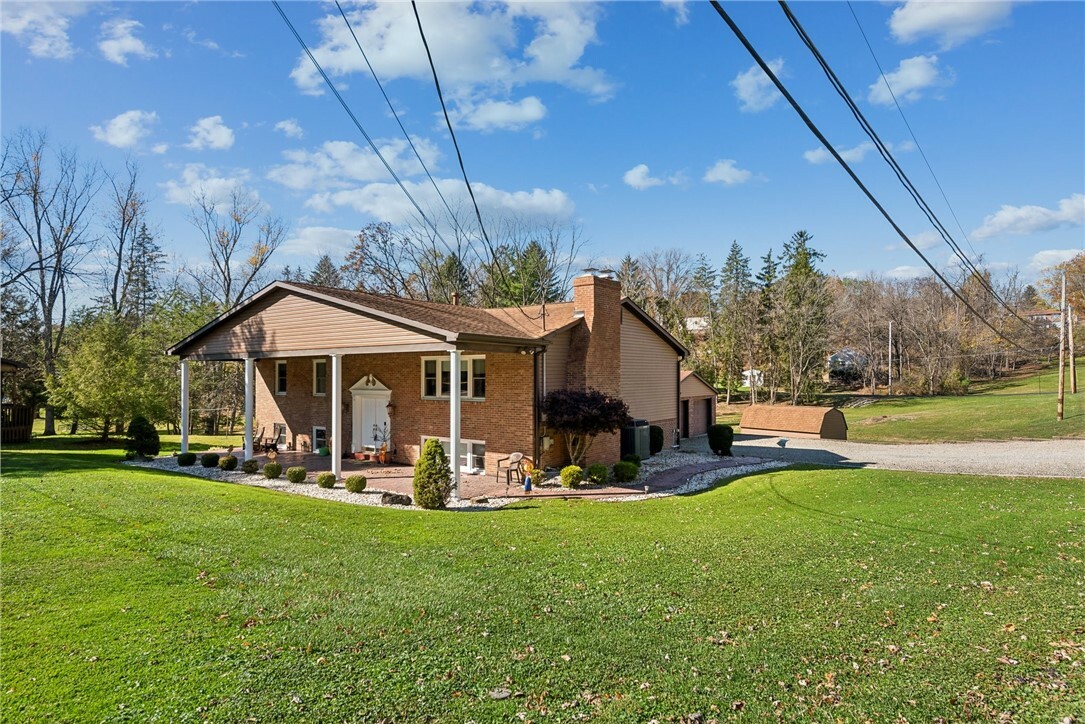 Property Photo:  161 Palmer Road  PA 15239 