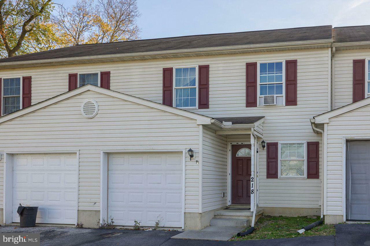 218 Red Cedar Lane  Marietta PA 17547 photo