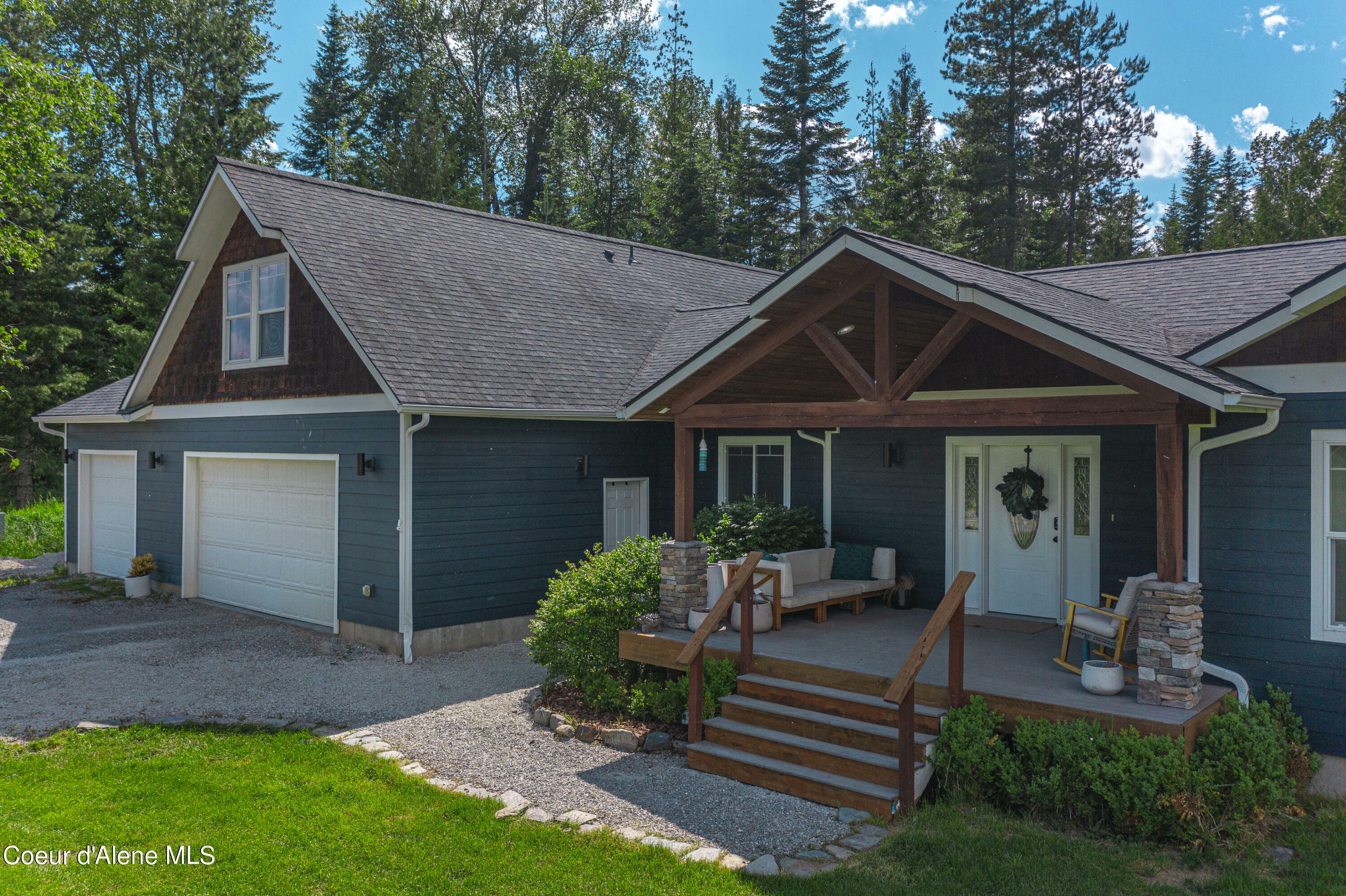 Property Photo:  80 Bobtail Rd.  ID 83864 