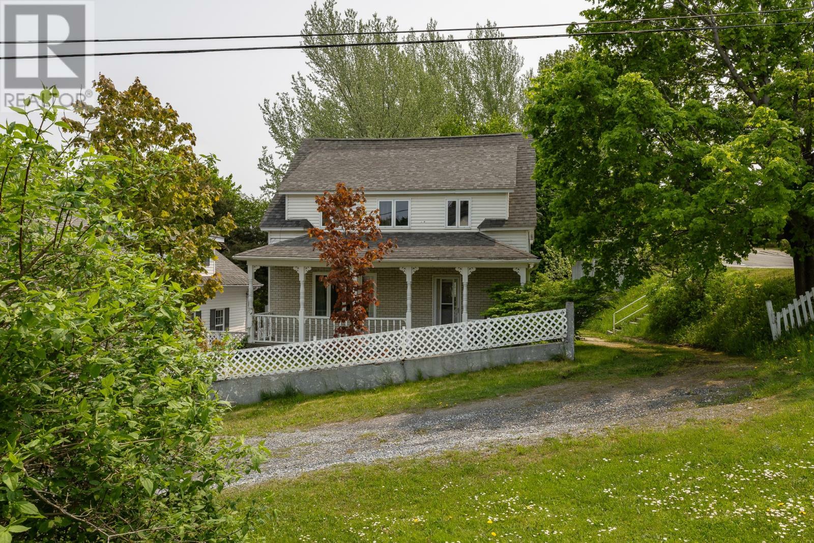 Property Photo:  61 Brosnan Street  NL A2H 6V3 