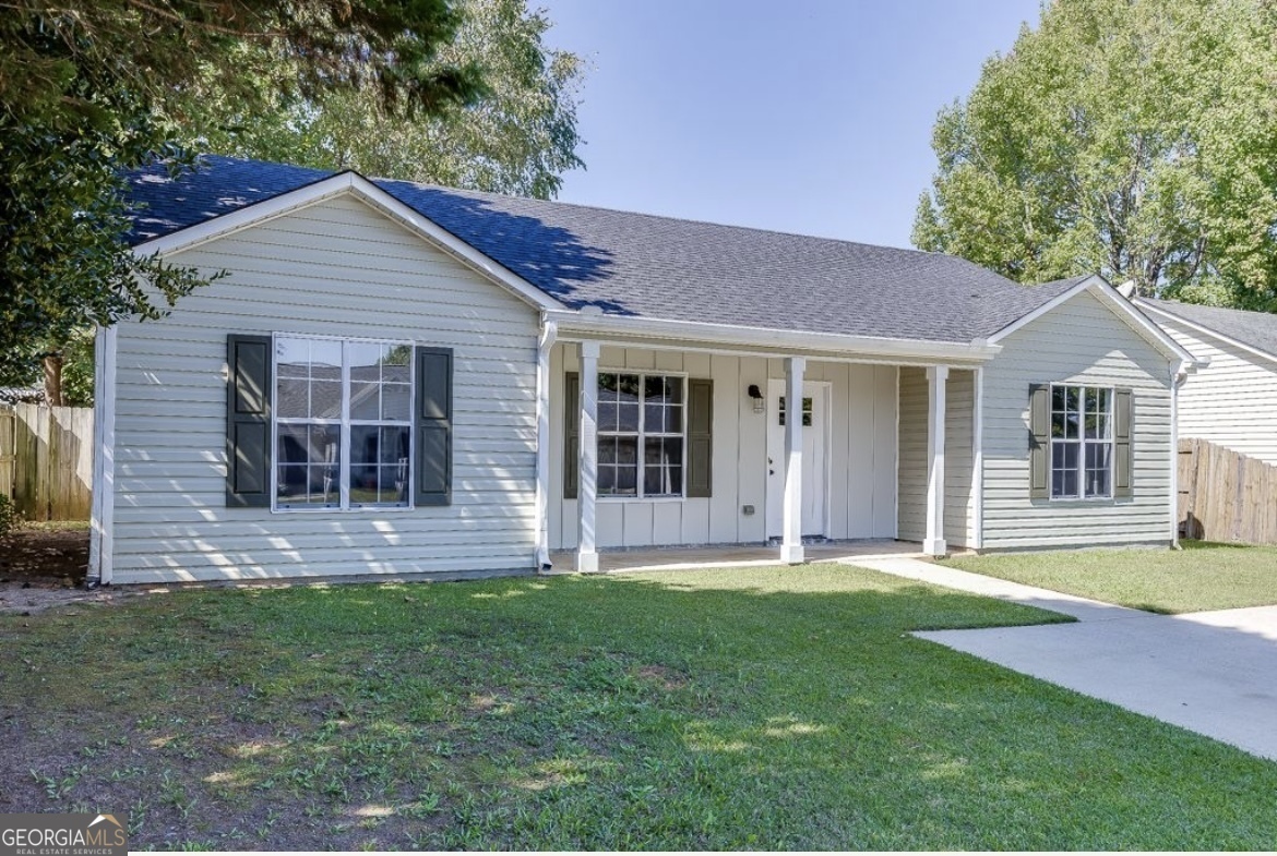 Property Photo:  284 Courtyard Circle  GA 30680 