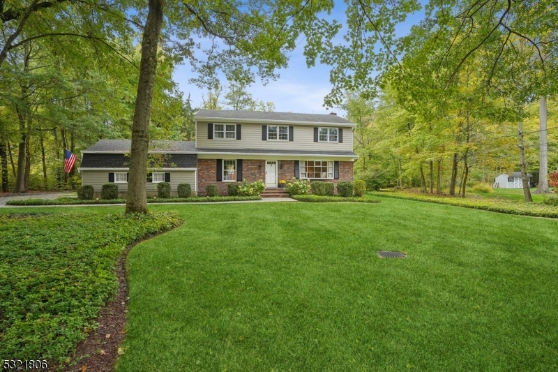 Property Photo:  4 Van Dorn Rd  NJ 07920 