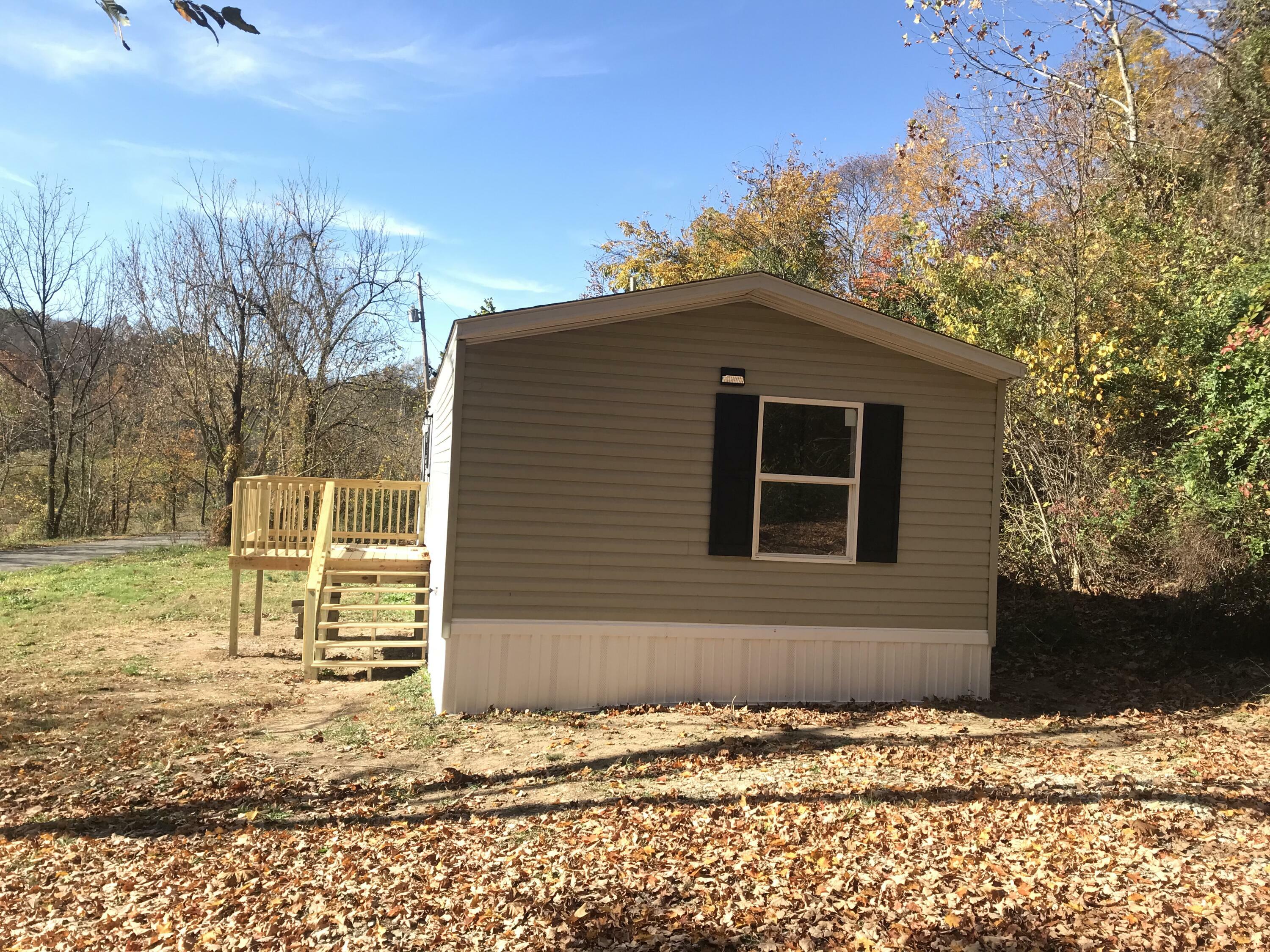 Property Photo:  698 Little Cat Fork Road  KY 41230 