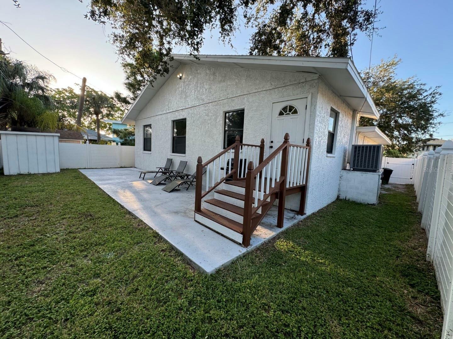 Property Photo: 321 42nd Avenue S FL 33705
