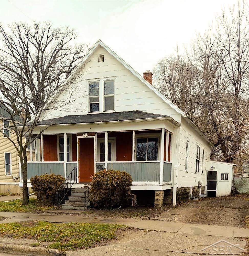 Property Photo:  609 11th Street  MI 48708 