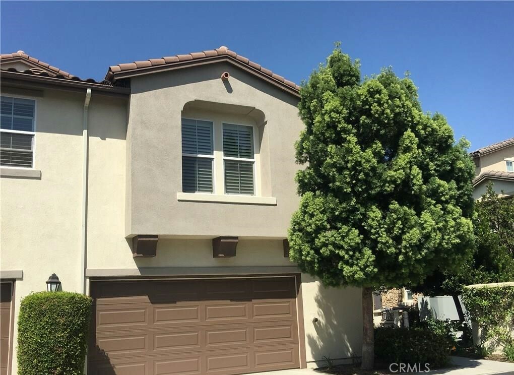 Property Photo:  2622 W Madison Circle  CA 92801 