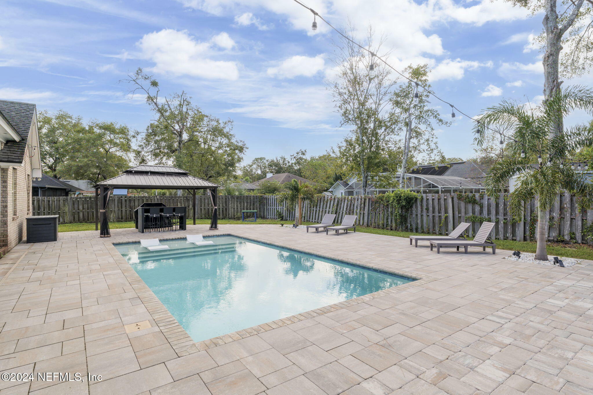 Property Photo:  1768 Heatherwood Drive  FL 32259 