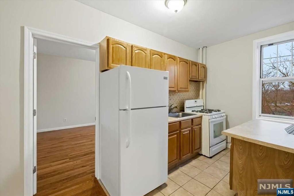 Property Photo:  311 79th Street 49  NJ 07047 