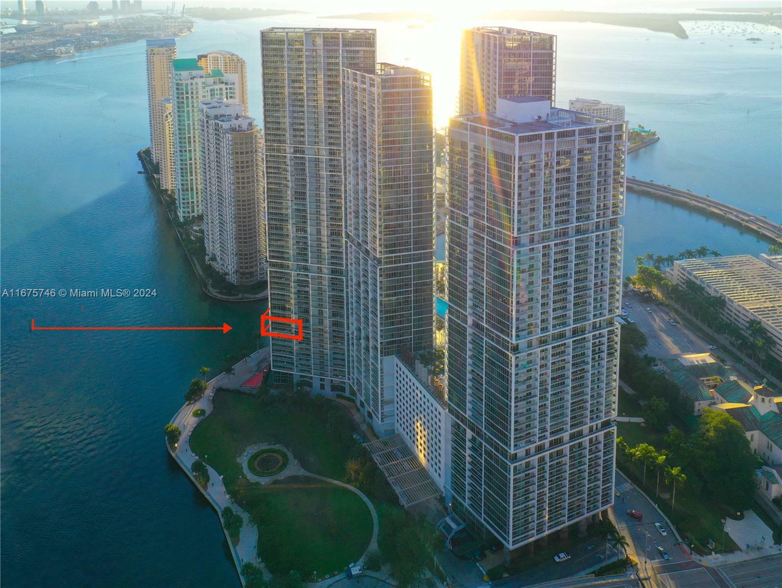 465 Brickell Ave 1002  Miami FL 33131 photo