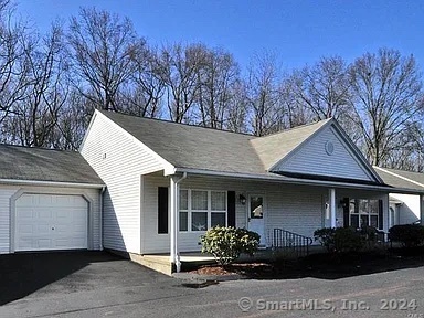 Property Photo:  150 Forest Road 33  CT 06461 