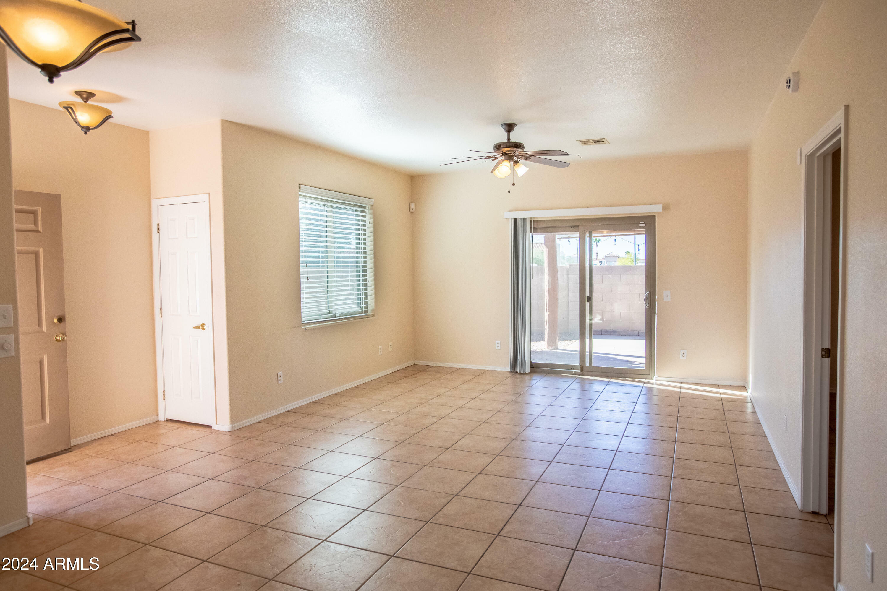 Property Photo:  2625 N Recker Road 9  AZ 85215 