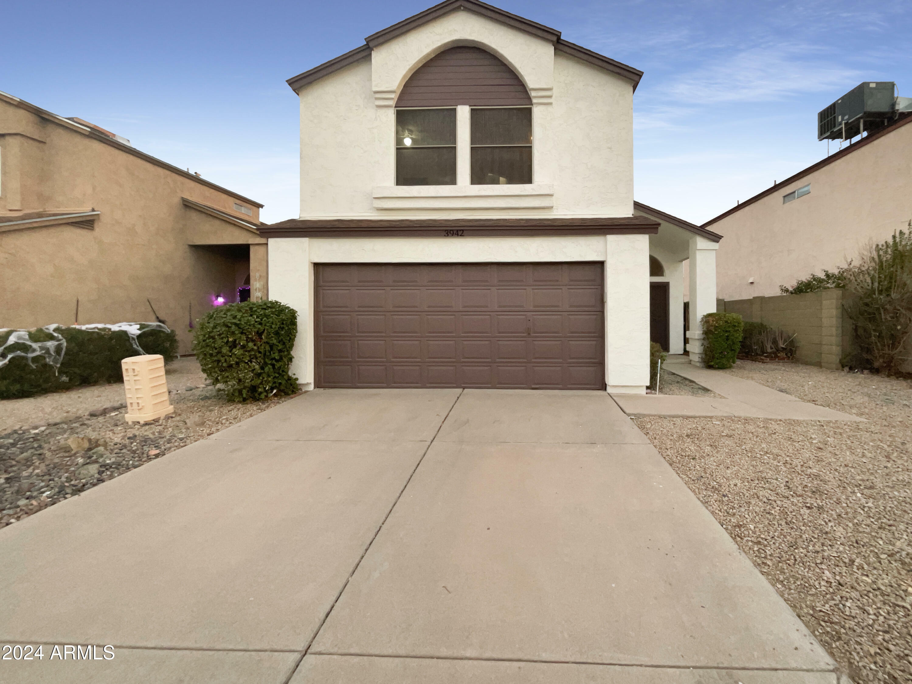 Property Photo:  3942 W Camino Del Rio --  AZ 85310 