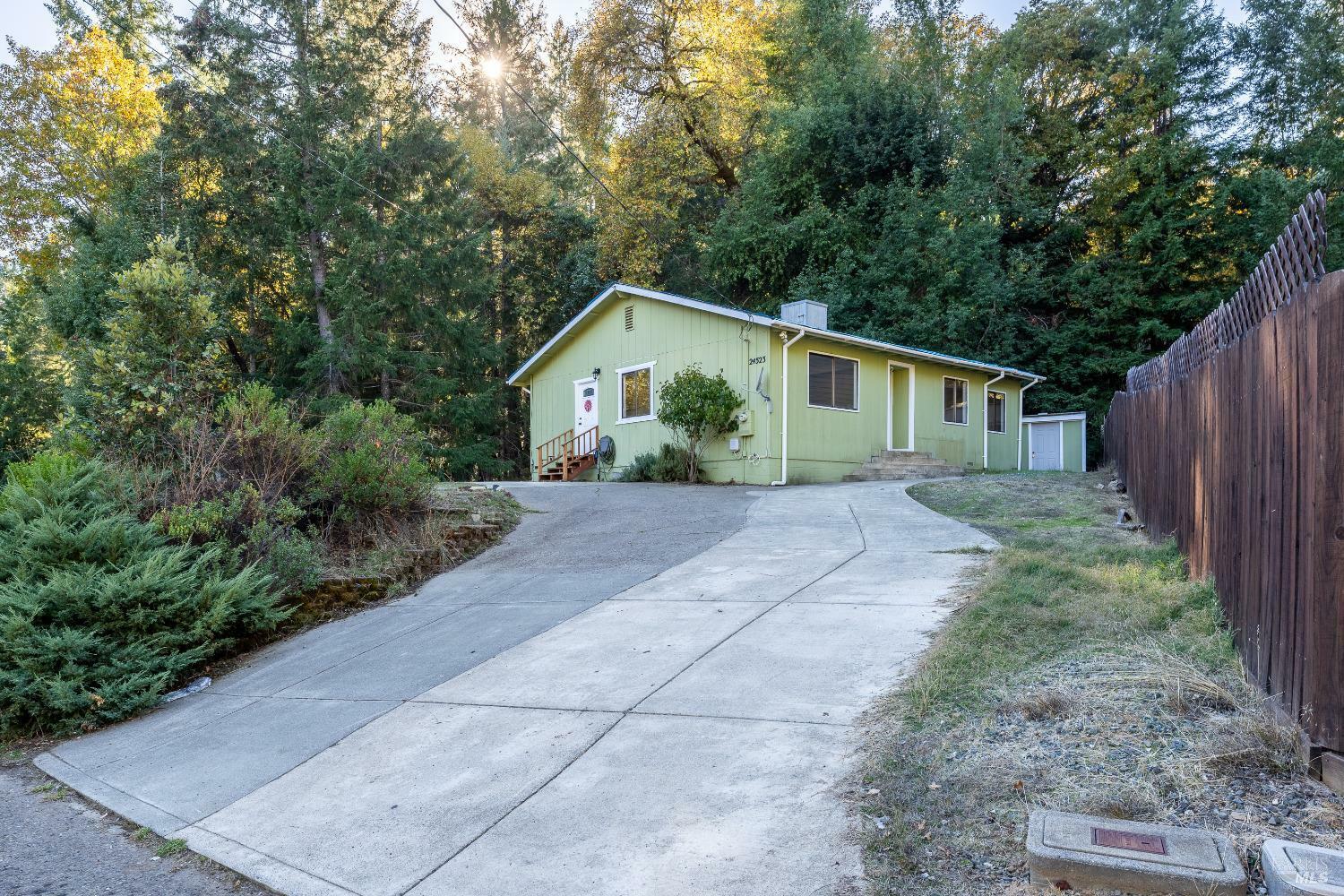 24523 Cypress Drive  Willits CA 95490 photo