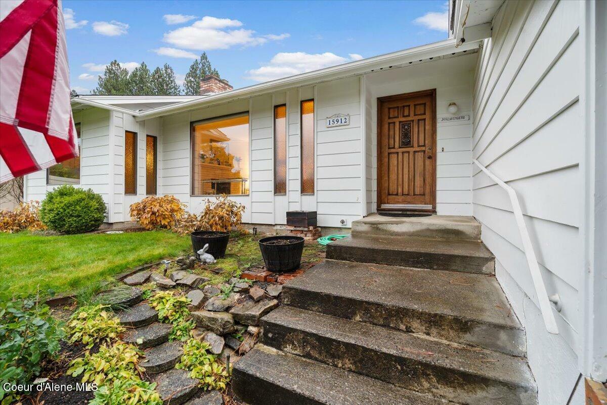 Property Photo:  15912 E 24th Ave  WA 99037 