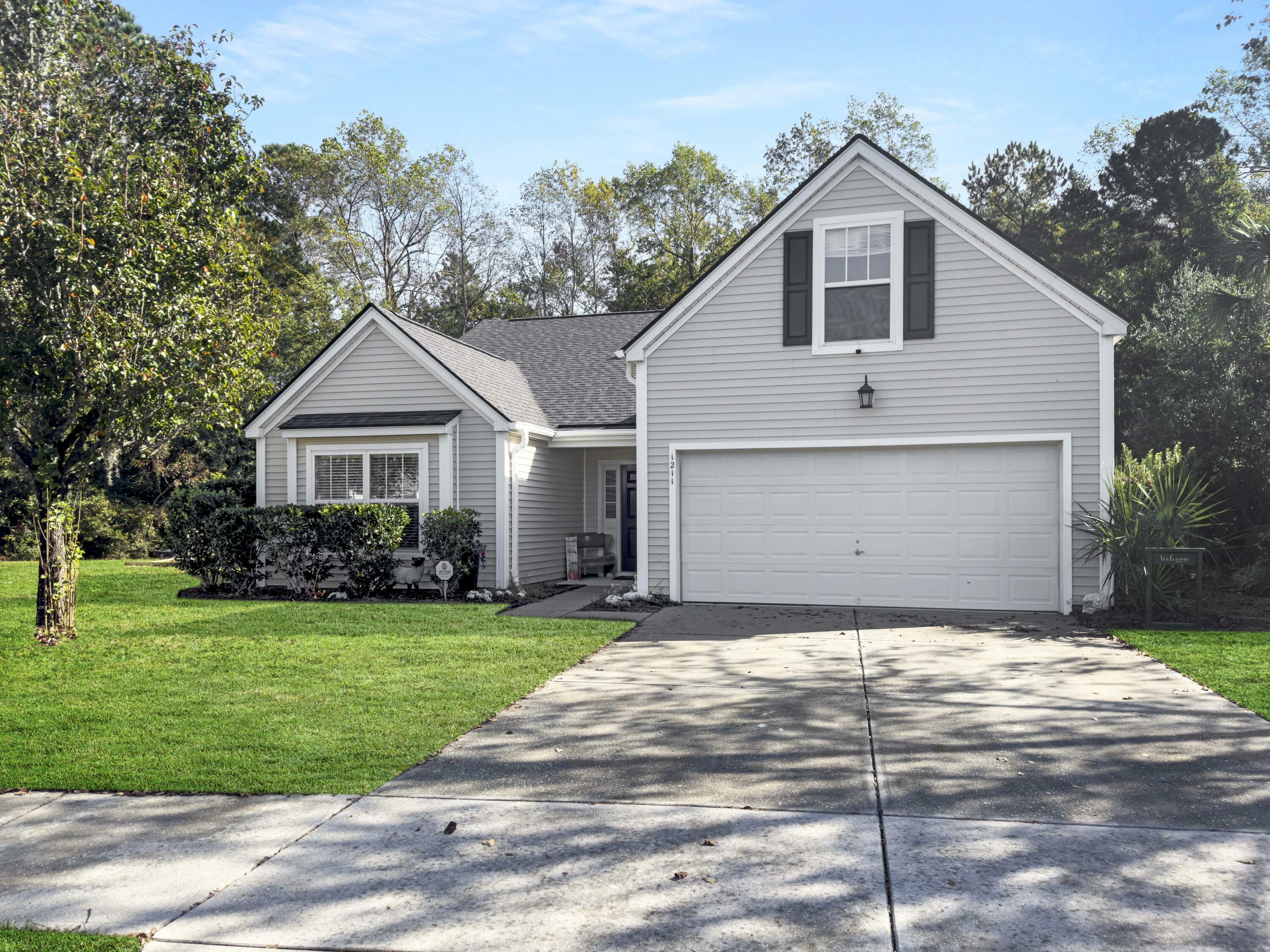 Property Photo:  1211 Wando Shores Drive  SC 29492 