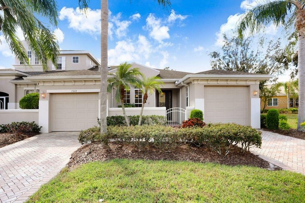 Property Photo:  2468 Kensington Greens Dr Drive  FL 33573 