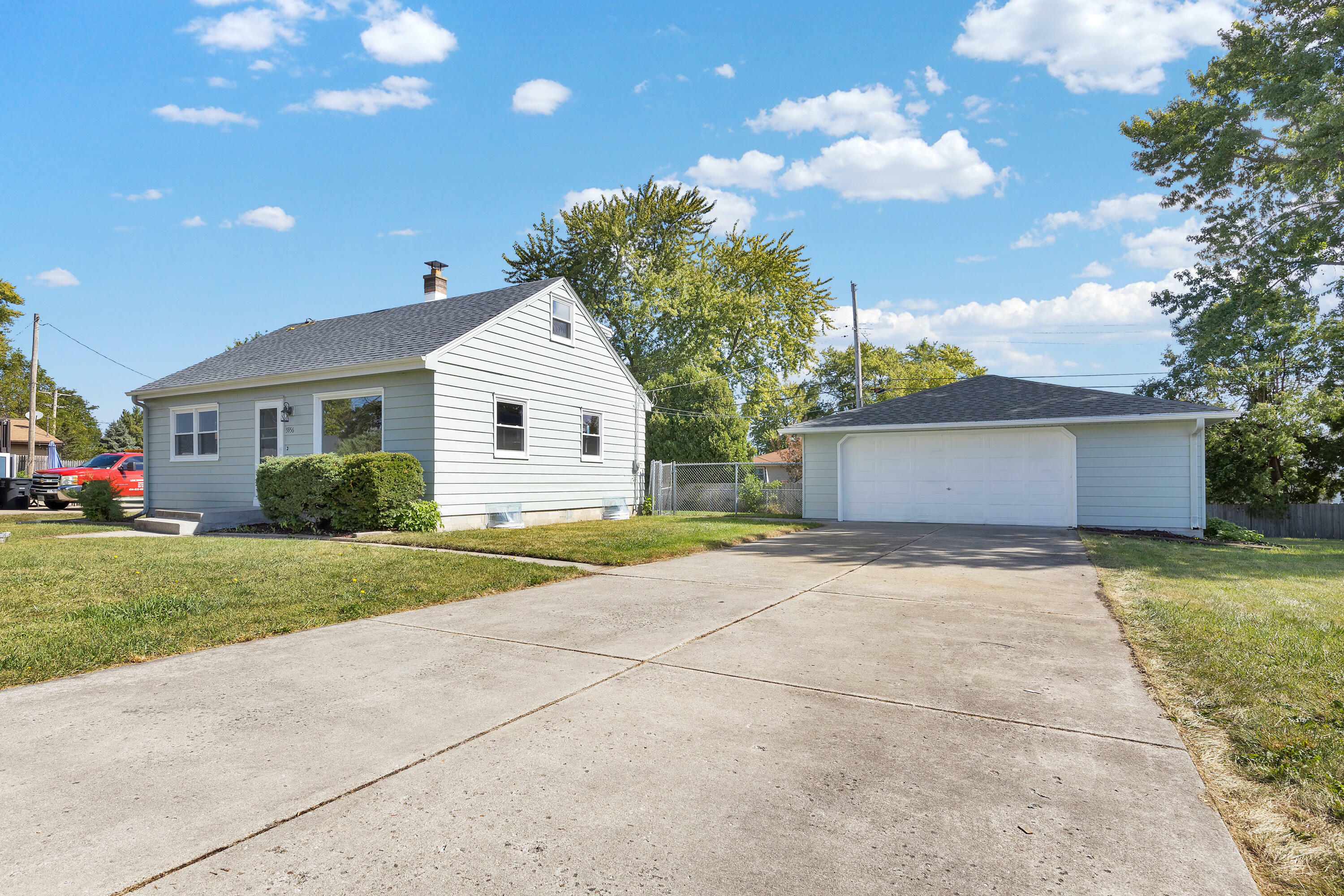 Property Photo:  5956 S 33rd St  WI 53221 