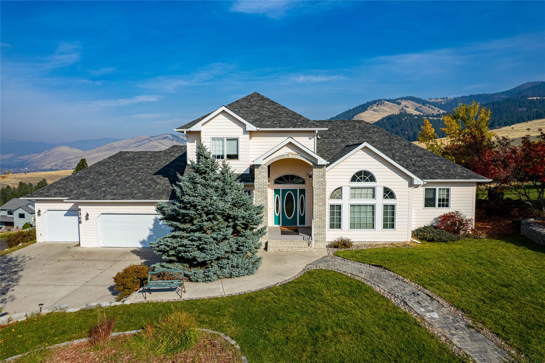 Property Photo: 6308 Hillview Way MT 59803