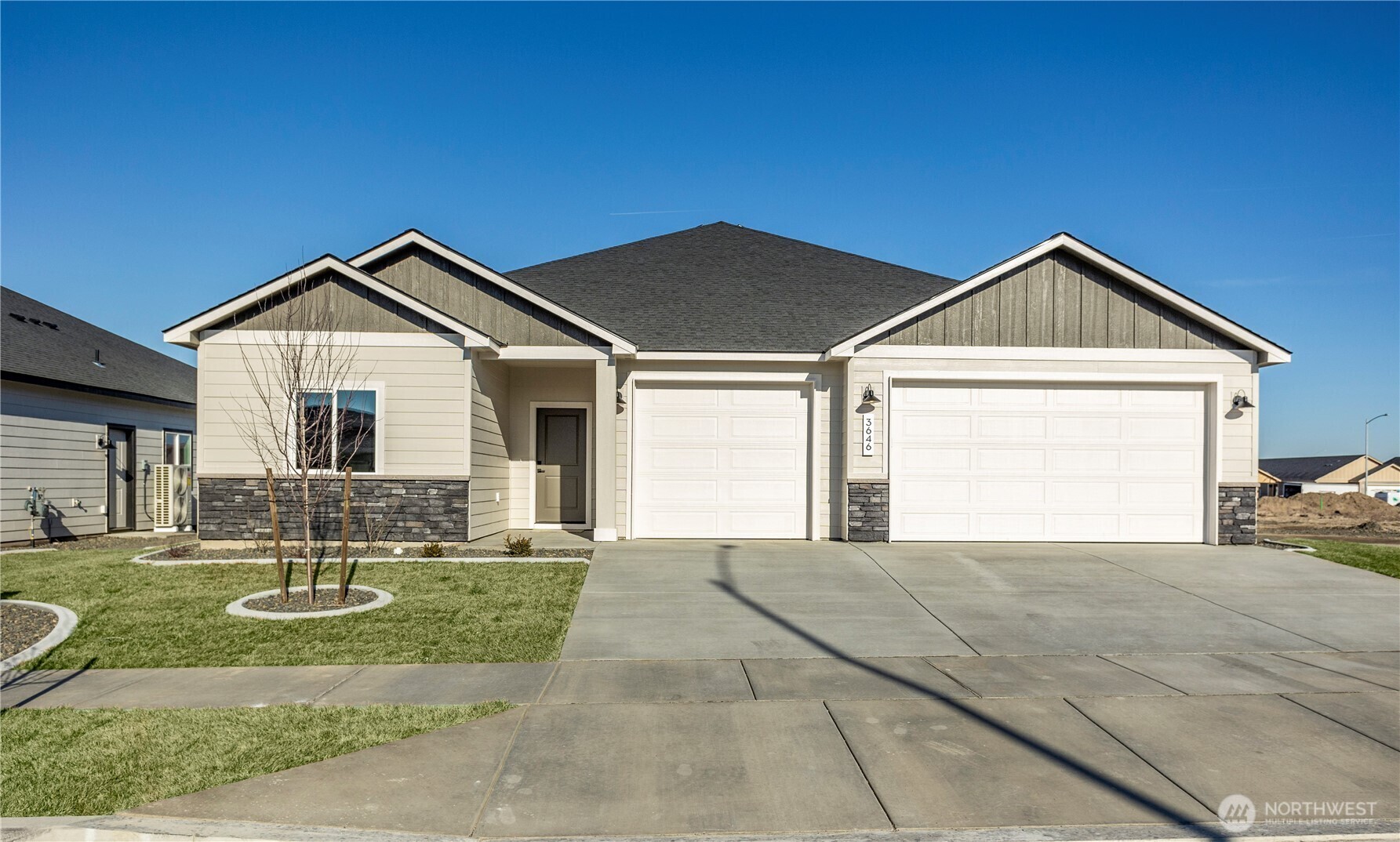Property Photo: 3646 Morningside Parkway WA 99352