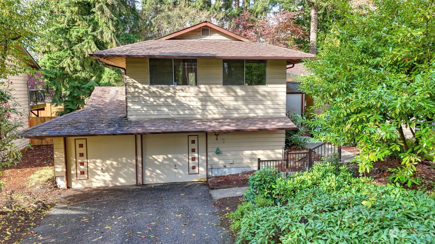 Property Photo:  14119 105th Avenue NE  WA 98034 