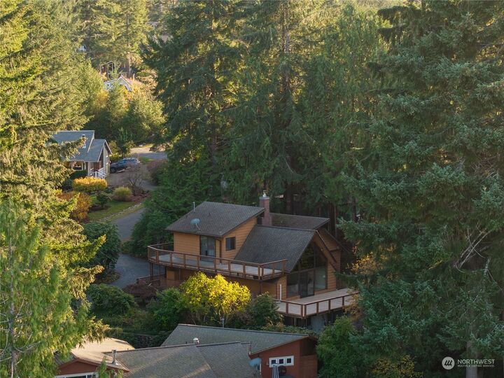 Property Photo:  70 E Canyon View Road  WA 98528 
