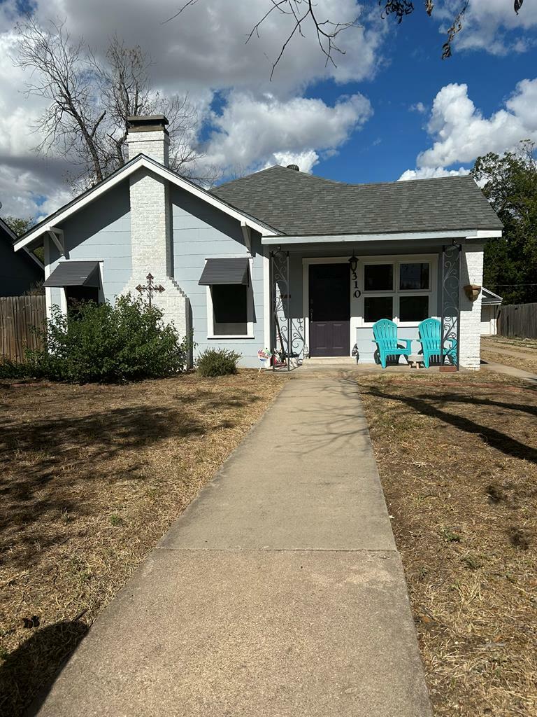 310 N Monroe St  San Angelo TX 76901 photo