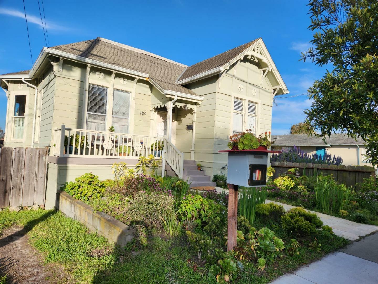 180 Hawthorne Street  Monterey CA 93940 photo